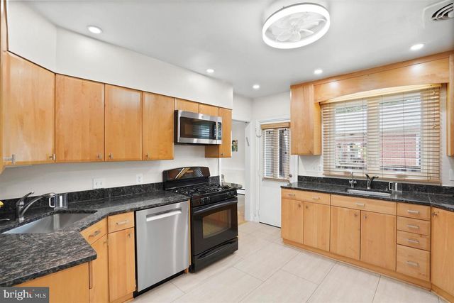 6609 WESTERN RUN DR, Baltimore, MD 21215