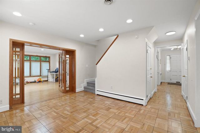 6609 WESTERN RUN DR, Baltimore, MD 21215