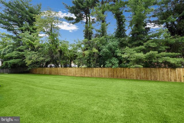 6609 WESTERN RUN DR, Baltimore, MD 21215