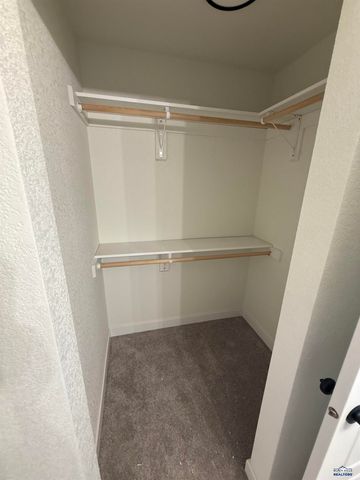 648 EAGLE CT, Box Elder, SD 57719