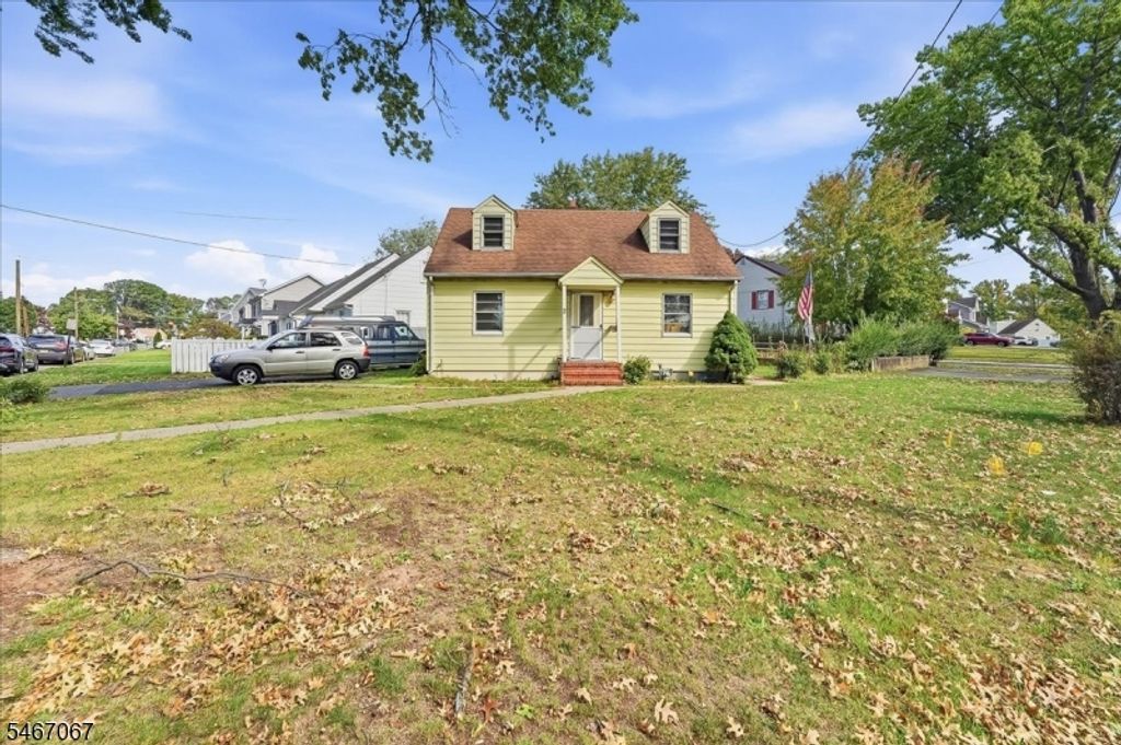2 Dawn Dr, Clark Twp., NJ 07066 — photo 2