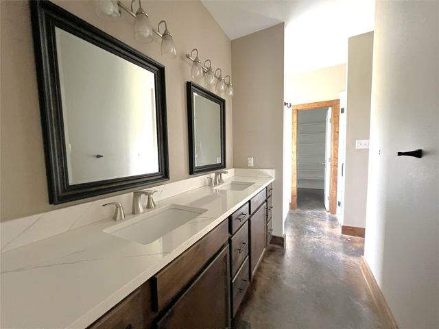 511 Interstate Highway 30 E, Sulphur Springs, TX 75482