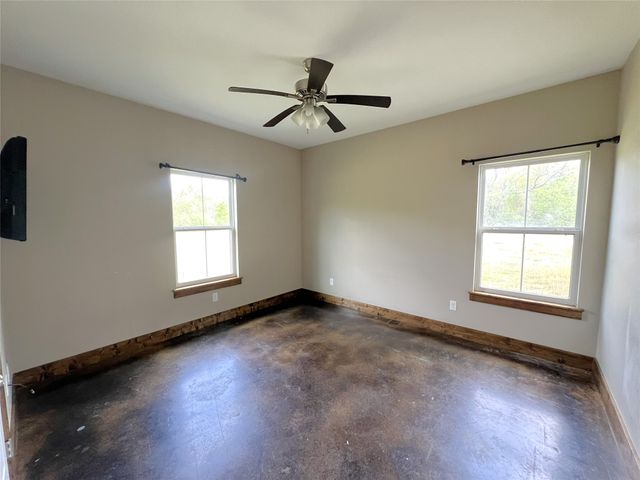 511 Interstate Highway 30 E, Sulphur Springs, TX 75482