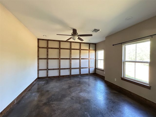 511 Interstate Highway 30 E, Sulphur Springs, TX 75482