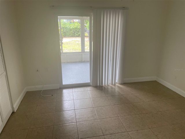 5066 3RD STREET N, St Petersburg, FL 33703