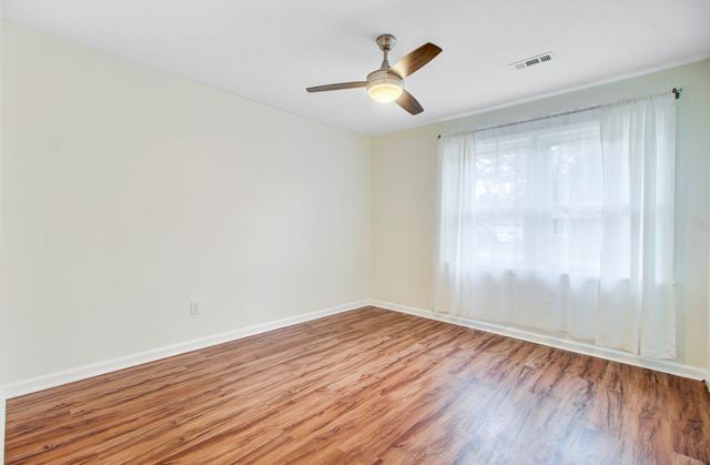 1277 Redeemer Drive, Hanahan, SC 29410