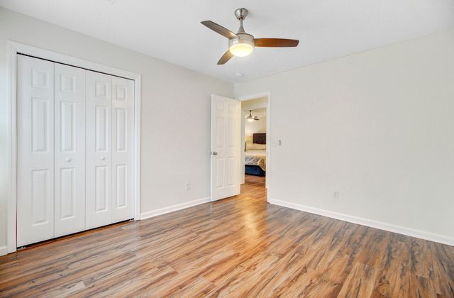 1277 Redeemer Drive, Hanahan, SC 29410