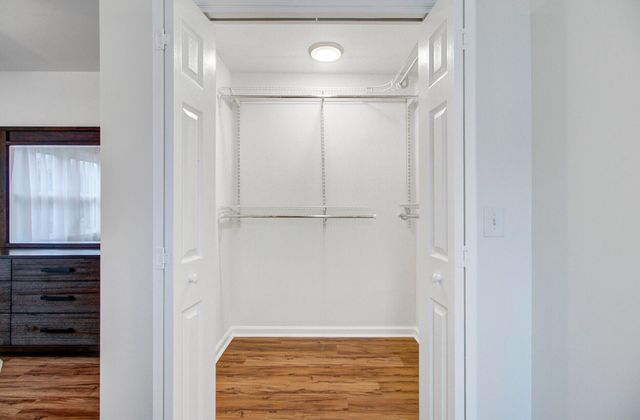 1277 Redeemer Drive, Hanahan, SC 29410