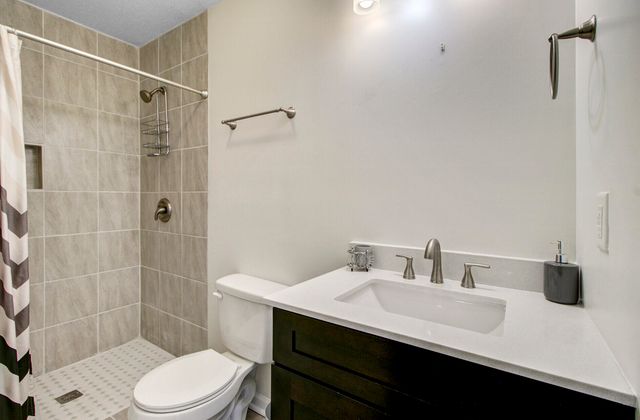 1277 Redeemer Drive, Hanahan, SC 29410