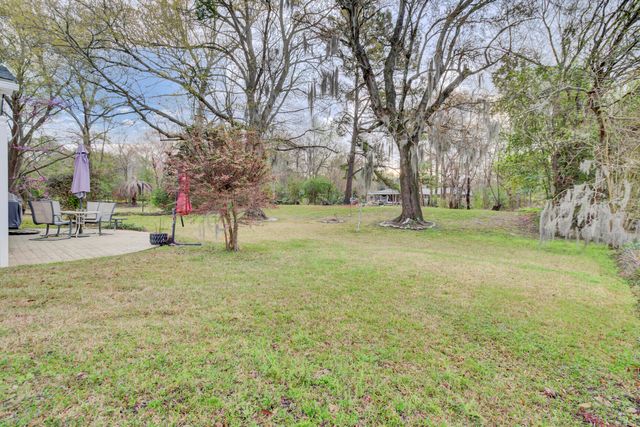 1277 Redeemer Drive, Hanahan, SC 29410