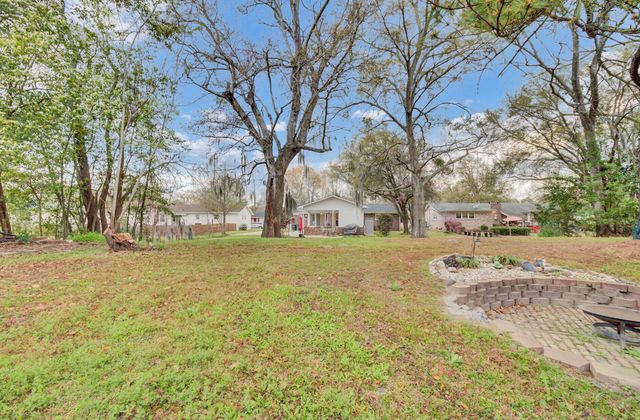 1277 Redeemer Drive, Hanahan, SC 29410