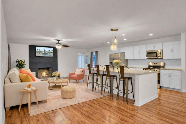 1277 Redeemer Drive, Hanahan, SC 29410