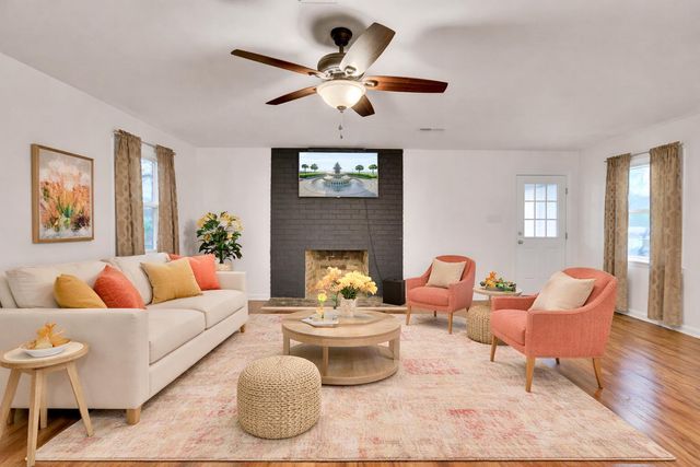 1277 Redeemer Drive, Hanahan, SC 29410