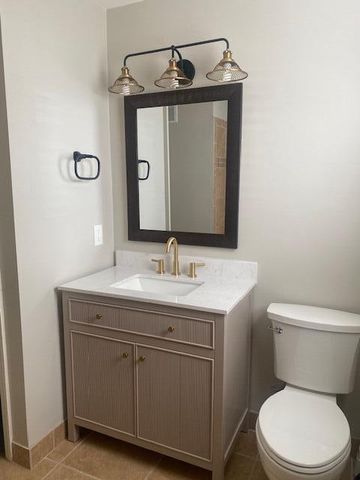 716 Longfellow Road, Charleston, SC 29407