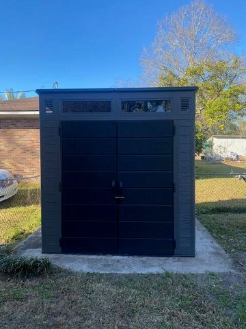 716 Longfellow Road, Charleston, SC 29407