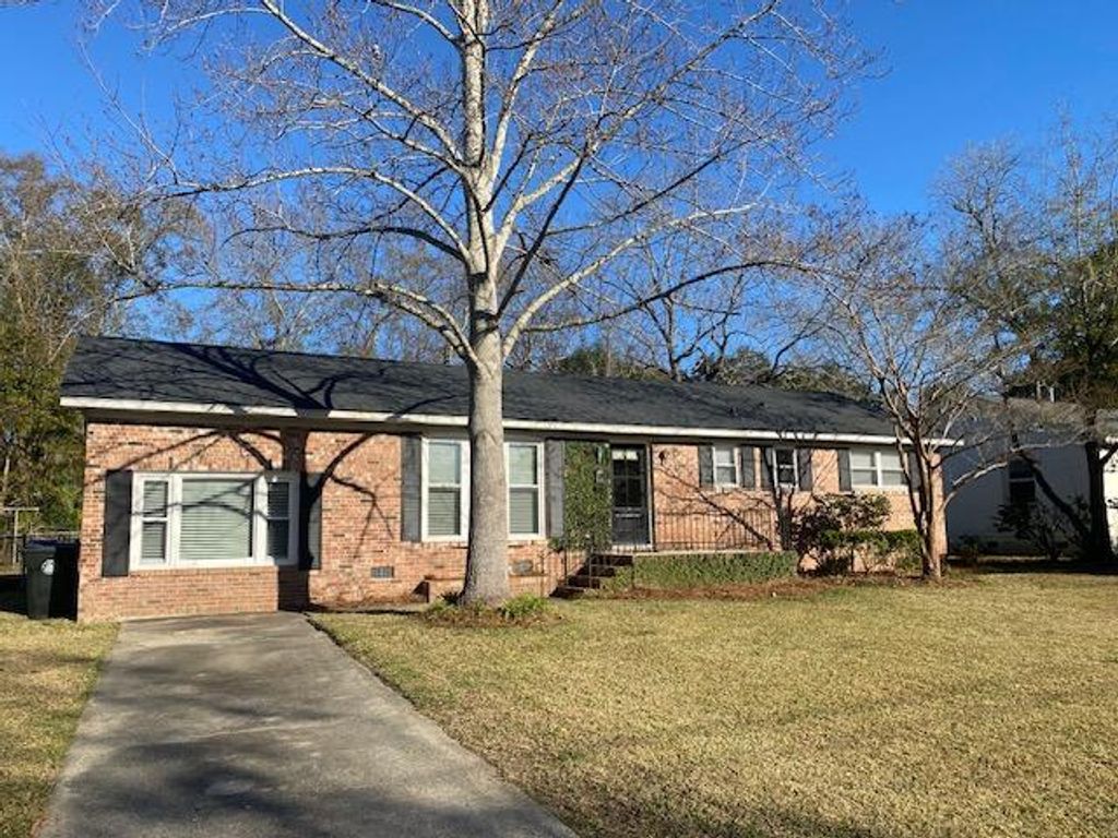 716 Longfellow Road, Charleston, SC 29407