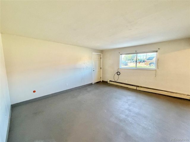 1090 S Eliot Street 101, Denver, CO 80219
