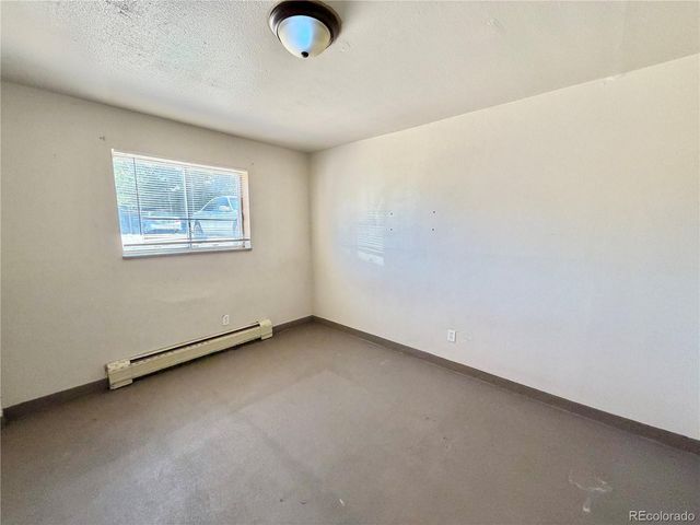 1090 S Eliot Street 101, Denver, CO 80219