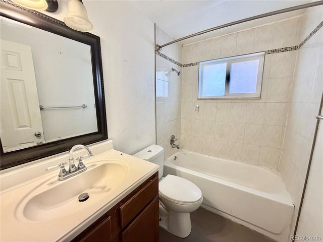 1090 S Eliot Street 101, Denver, CO 80219