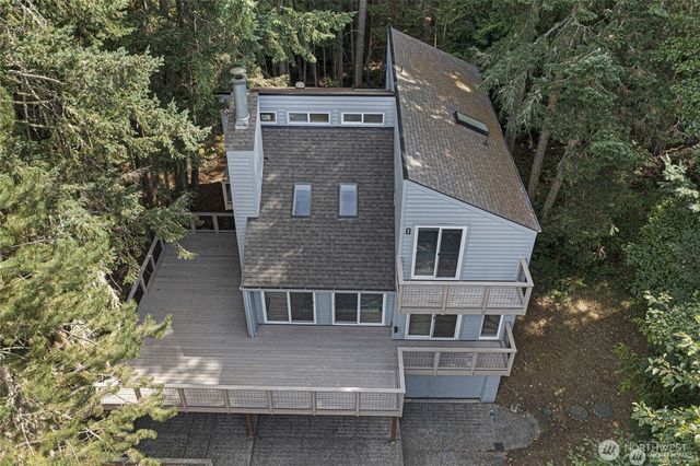 27 Dryad Place, Lopez Island, WA 98261