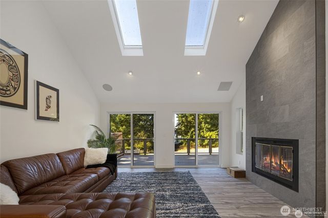 27 Dryad Place, Lopez Island, WA 98261
