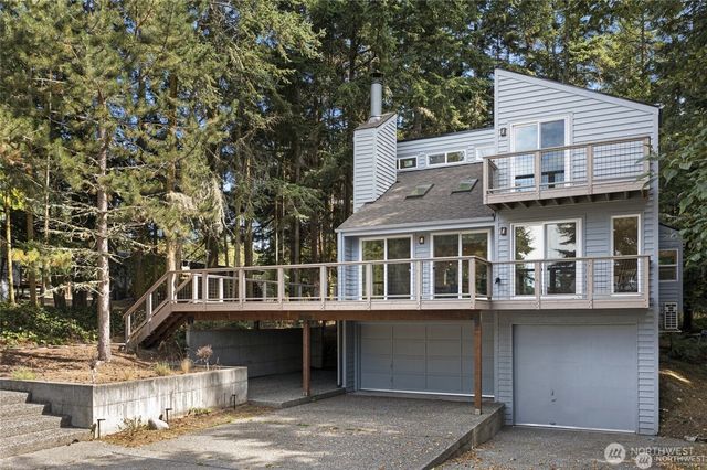 27 Dryad Place, Lopez Island, WA 98261