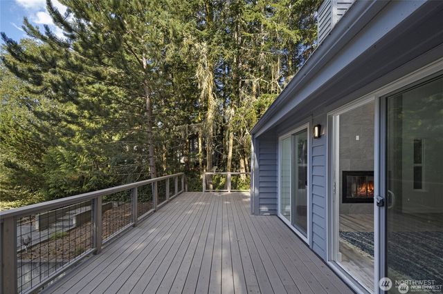 27 Dryad Place, Lopez Island, WA 98261