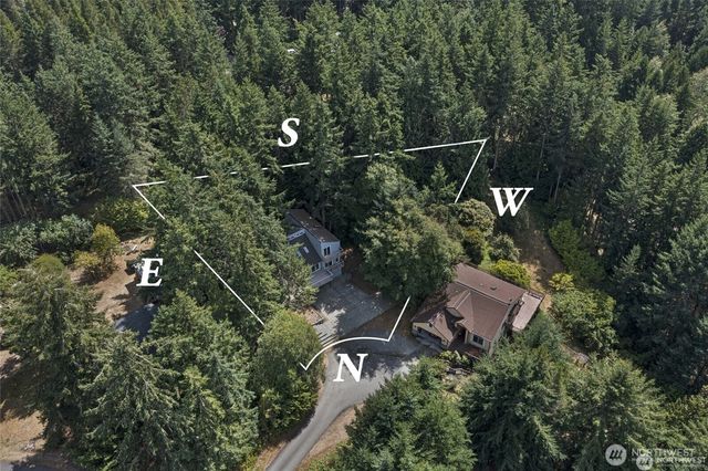27 Dryad Place, Lopez Island, WA 98261
