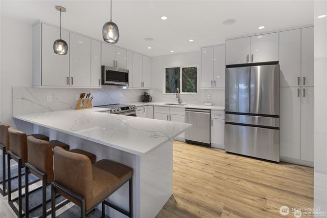 27 Dryad Place, Lopez Island, WA 98261