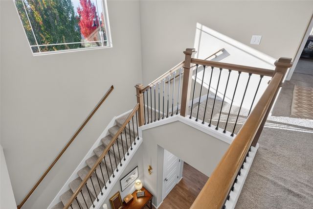 32795 Stuart Avenue SE, Black Diamond, WA 98010