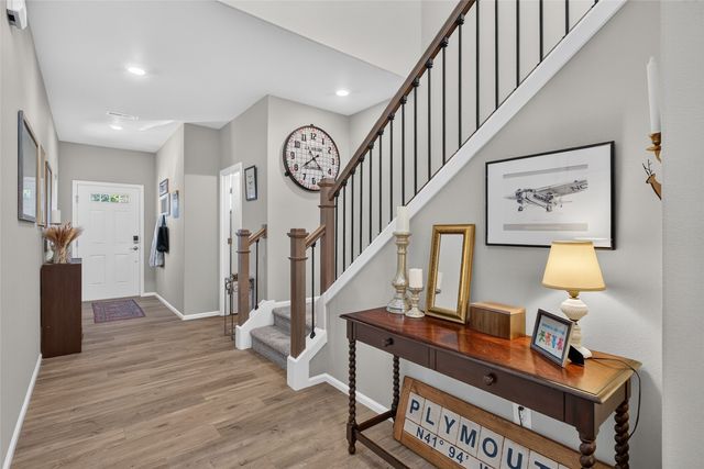 32795 Stuart Avenue SE, Black Diamond, WA 98010