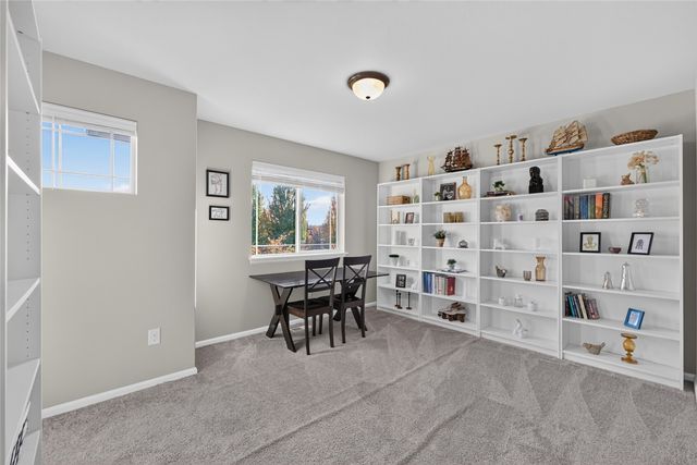 32795 Stuart Avenue SE, Black Diamond, WA 98010