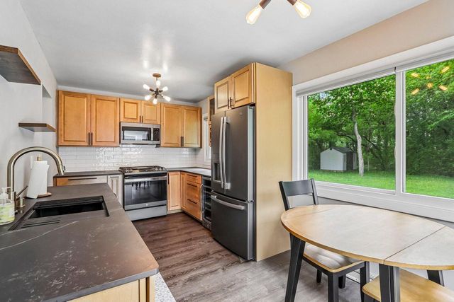 5620 Euston STREET, Greendale, WI 53129