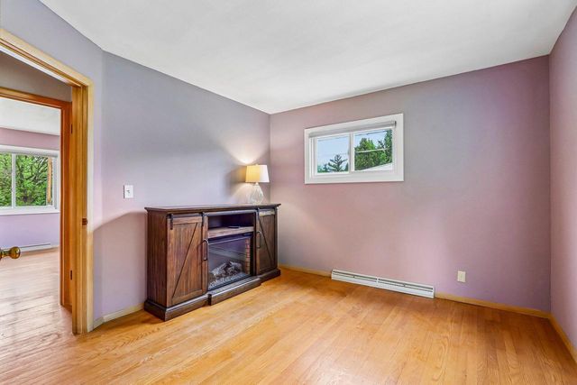 5620 Euston STREET, Greendale, WI 53129