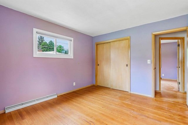 5620 Euston STREET, Greendale, WI 53129