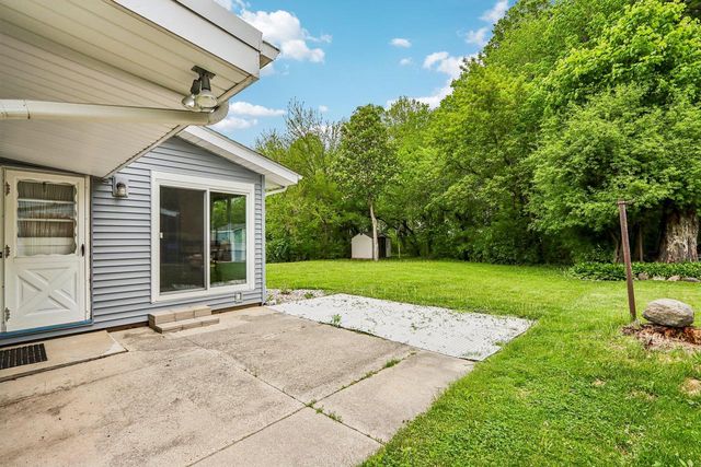 5620 Euston STREET, Greendale, WI 53129