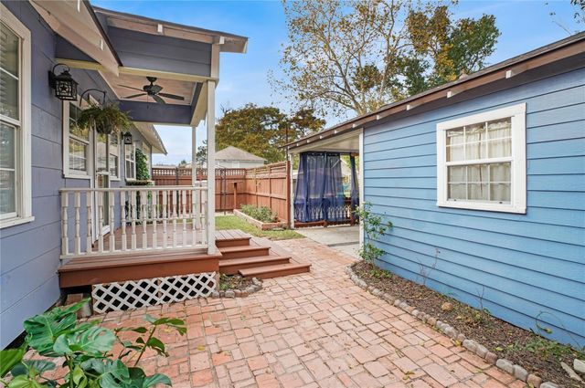 114 W Lobit Street, Baytown, TX 77520