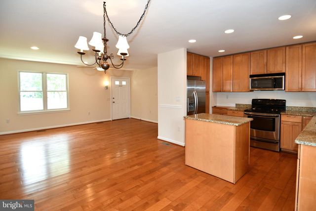 1900 BLACK OAK CT, Waldorf, MD 20601