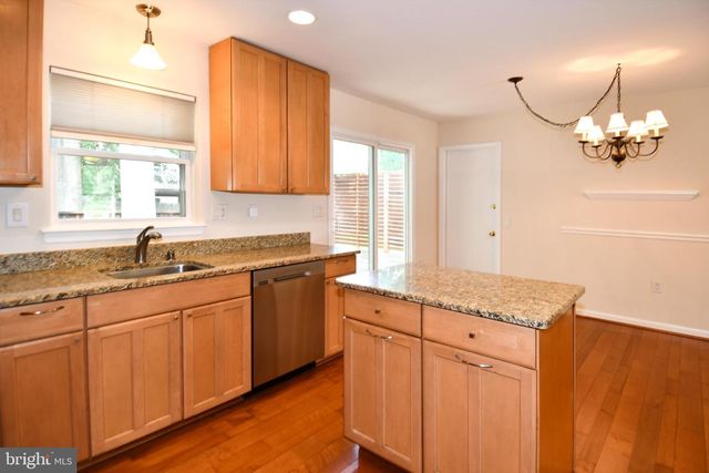 1900 BLACK OAK CT, Waldorf, MD 20601