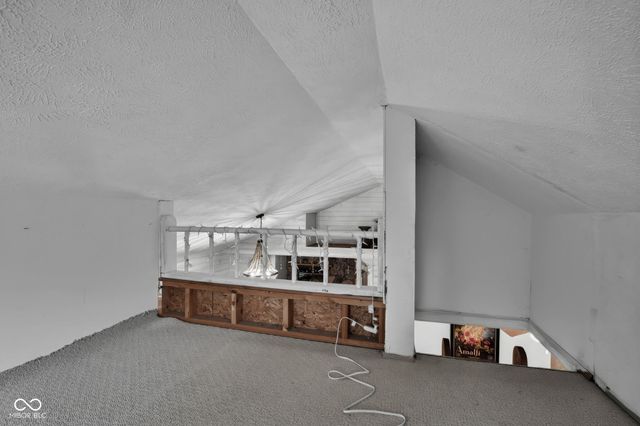 640 N Rangeline Road, Carmel, IN 46032