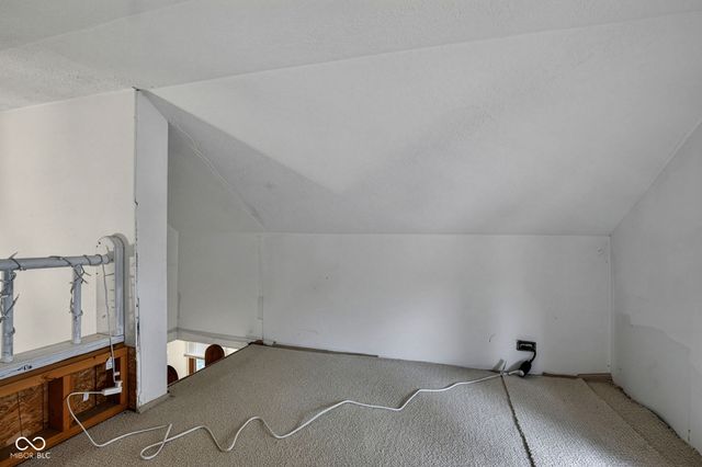 640 N Rangeline Road, Carmel, IN 46032