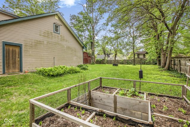 640 N Rangeline Road, Carmel, IN 46032