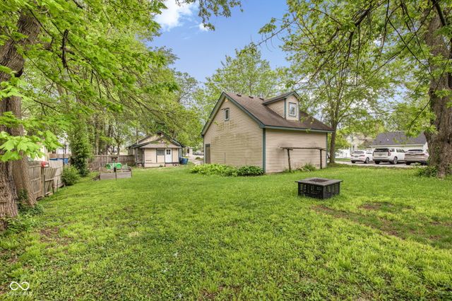 640 N Rangeline Road, Carmel, IN 46032