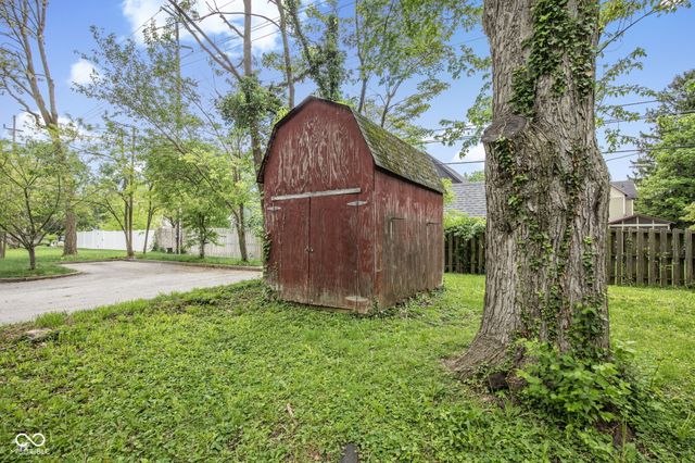 640 N Rangeline Road, Carmel, IN 46032