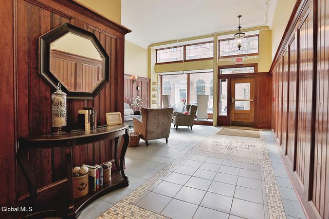 256 Broadway 205, Troy, NY 12180