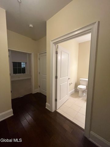 256 Broadway 205, Troy, NY 12180