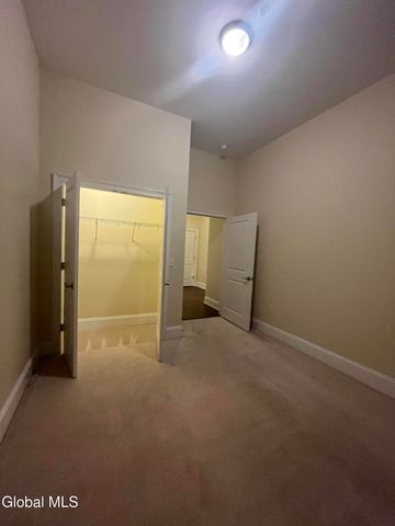 256 Broadway 205, Troy, NY 12180