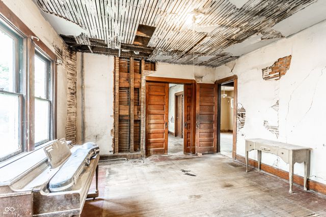 2545 Broadway Street, Indianapolis, IN 46205