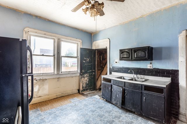 2545 Broadway Street, Indianapolis, IN 46205