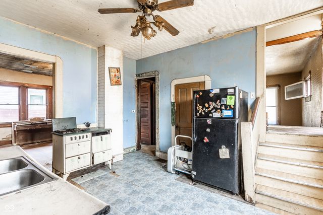 2545 Broadway Street, Indianapolis, IN 46205
